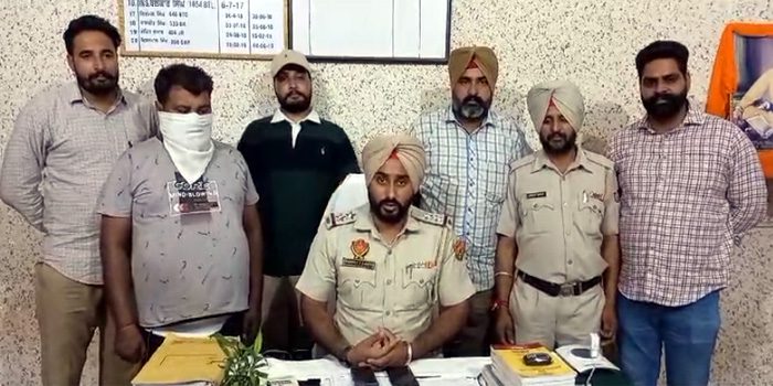 लूट की शिकायत करने वाला ही निकला लूट का मास्टरमाइंड, पुलिस ने किया गिरफ्तार