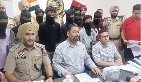 पुलिस ने हवाई फायरिंग करने वाले को अवैध हथियारों सहित किया गिरफ्तार, DCP Jaskaran Teja ने दी जानकारी
