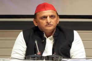अकेले खड़े होकर तस्वीरें खिंचवाने की बजाय सुरक्षाबलों के साथ खड़े होने का समय : अखिलेश यादव