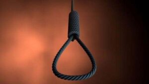 इस इलाके में पुलिस कांस्टेबल ने लगाया फांसी का फंदा, मचा हड़कंप