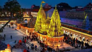 Kashi Vishwanath मंदिर में बंद हुए VIP दर्शन, इस कारण लिया गया फैसला