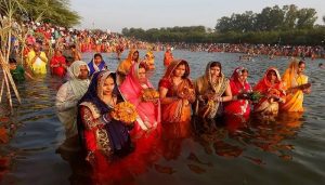 ‘लोकल से ग्लोबल’ होता छठ, इंग्लैंड में 500 परिवार मिलकर मनाएंगे लोकपर्व छठ, 6000 ठेकुआ पहुंचेगा आस्थावानों के द्वार