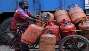 LPG Price Hike: 5 राज्यों में चुनाव खत्म होते ही महंगाई का झटका! आज से फिर बढ़े गैस सिलेंडर के दाम…जानिए नई कीमतें
