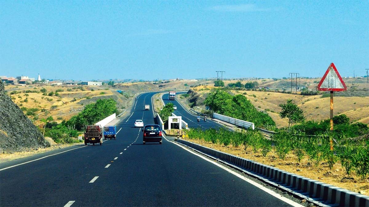 सड़क मंत्रालय का 2047 तक 50,000 किलोमीटर उच्च गति वाले गलियारा बनाने का दिया प्रस्ताव