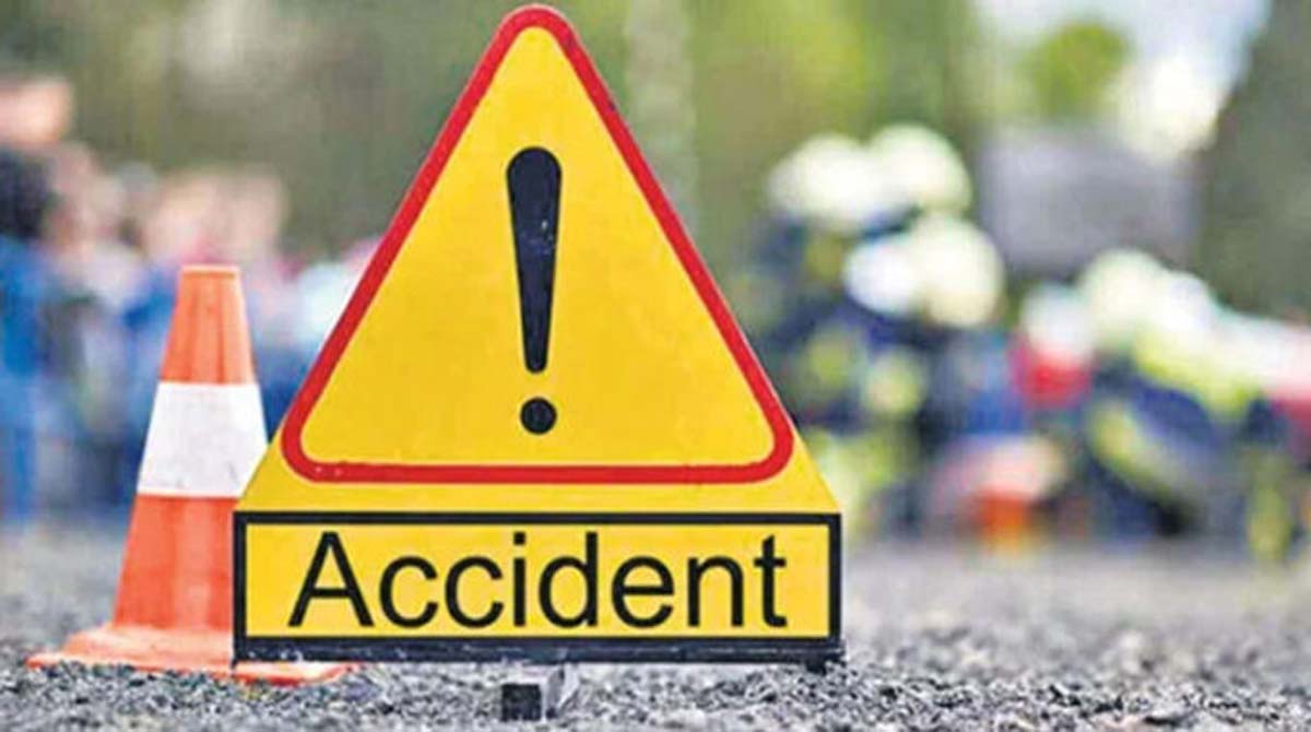 Mexico में हुआ भयानक सड़क हादसा, बस व ट्रेलर की टक्कर में 19 लोगों की मौत