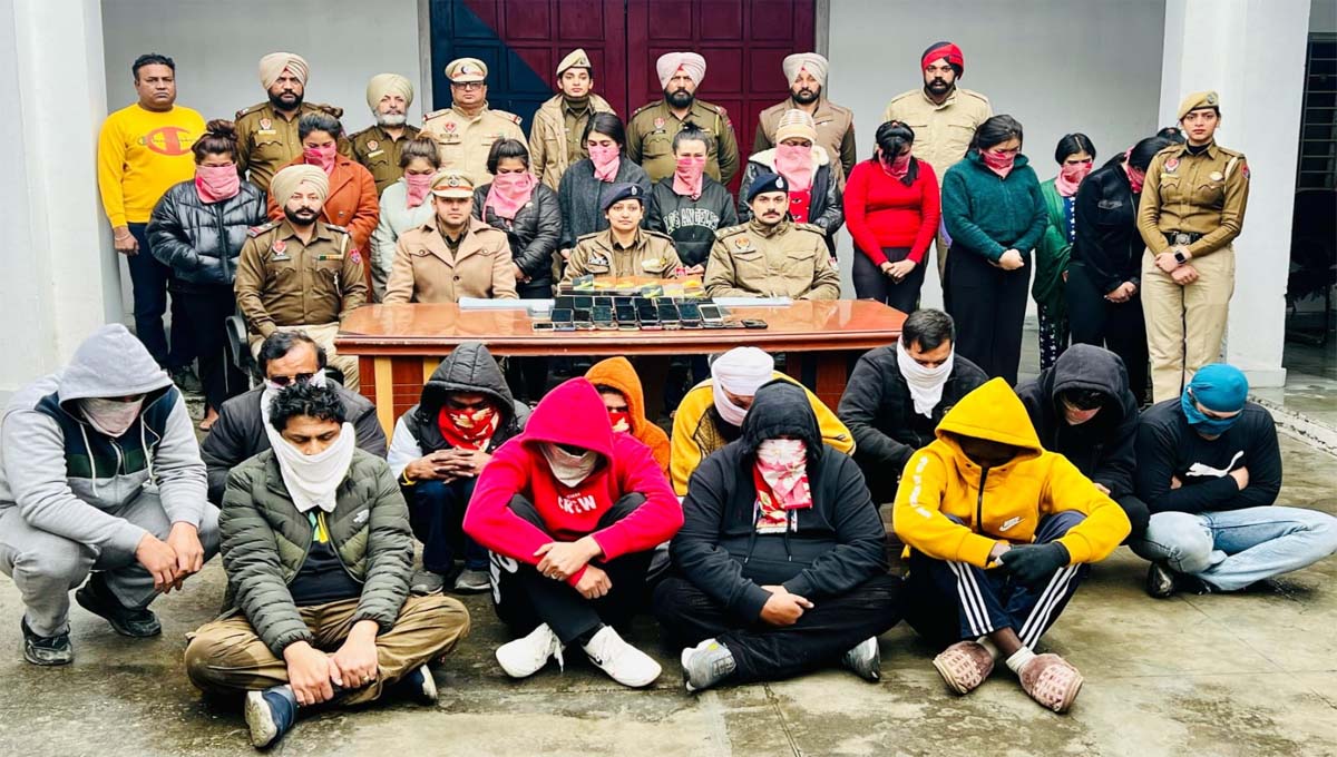 कपूरथला पुलिस ने फगवाड़ा में अवैध तस्करी कर रहे रैकेट का किया भंडाफोड़