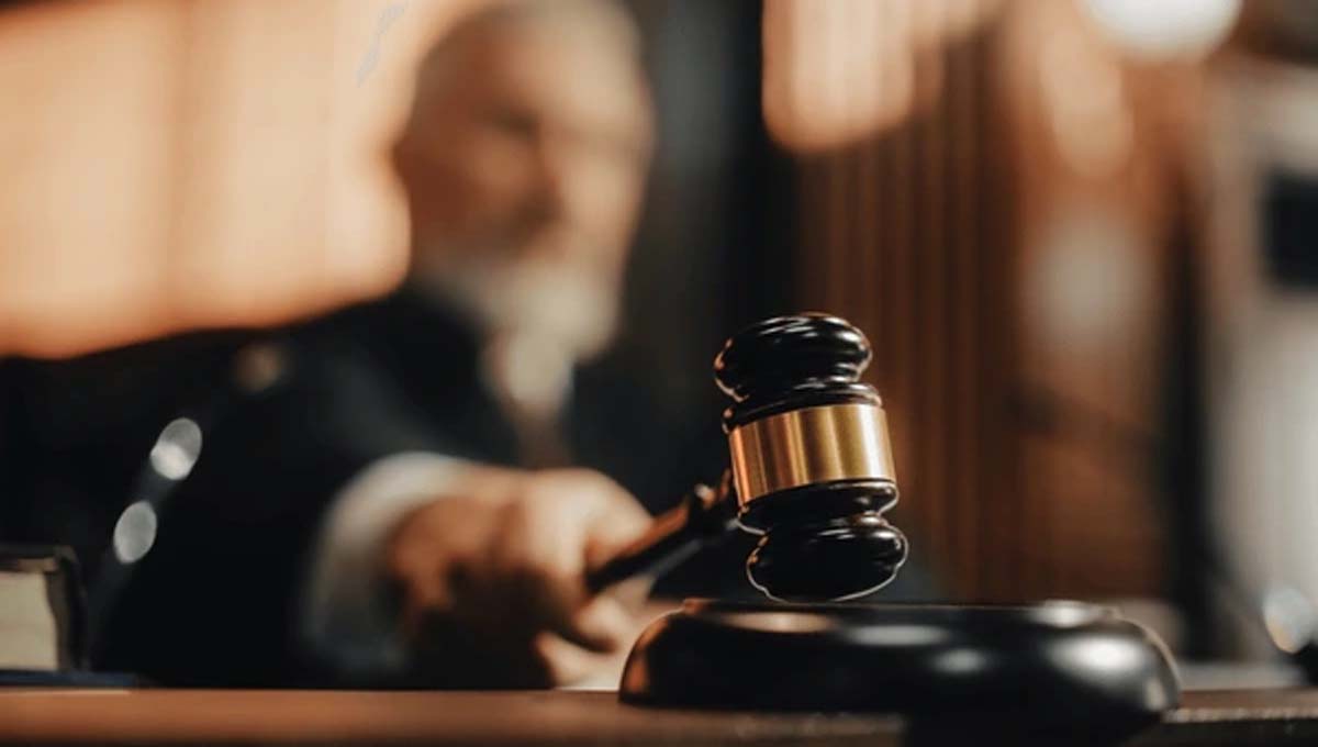 भारतीय मूल के वॉर्डन को कैदी से रिश्वत लेने की कोशिश केआरोप में 3 साल कैद
