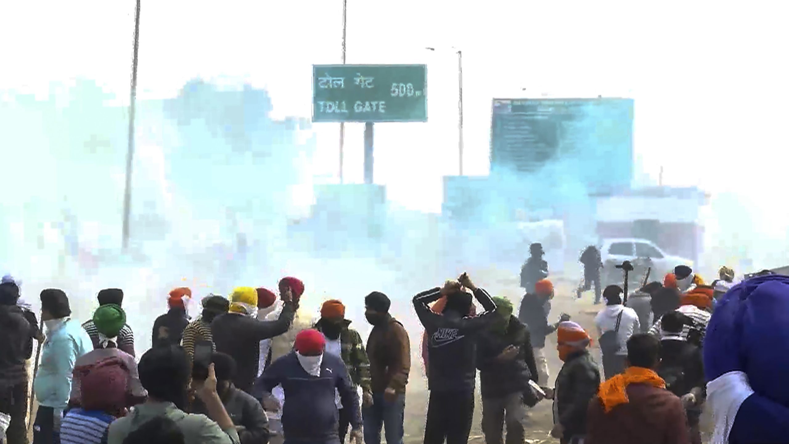 Farmers Protest : आंदोलनकारियों की संपत्ति की कुर्की और बैंक खातों को सीज कर नुकसान की भरपाई करेगा प्रशासन, NSA के तहत होगी कार्रवाई