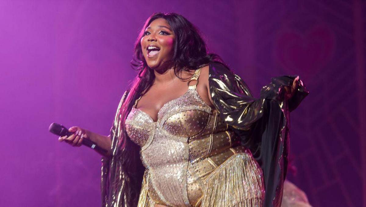 Troubled by trolling, Singer Lizzo gave a befitting reply to the trollers, fans supported – Dainik Savera Times
