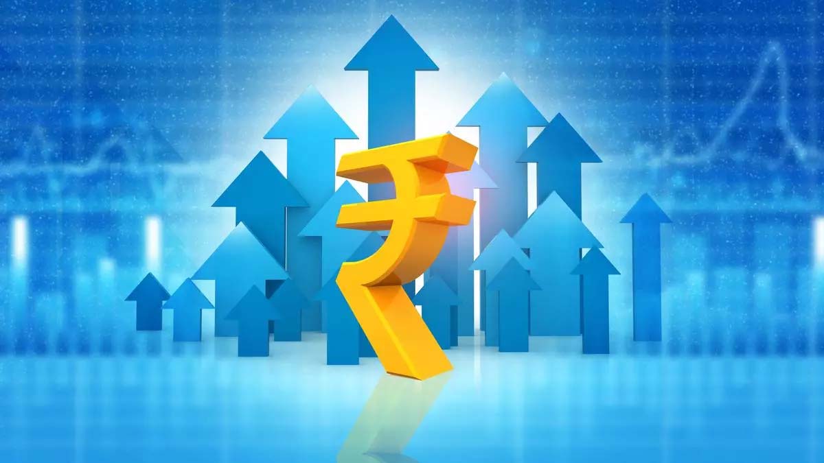Rupee strengthened by 1 paise against US dollar in early trade – Dainik Savera Times