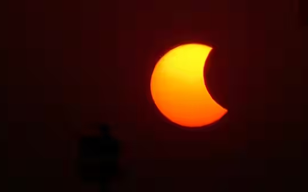 Surya Grahan 2024: Know on which date the first solar eclipse of this year will occur, what to pay special attention to – Dainik Savera Times