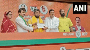 बिहार के Youtuber मनीष कश्यप BJP में हुए शामिल,  मां बोली- मनोज भैया की बात नहीं काटनी है, इसलिए पार्टी में शामिल होने का फैसला किया