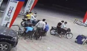 रेवाड़ी पेट्रोल पंप पर हमलावारों ने की मारपीट, ड्यूटी पर तैनात कर्मचारी घायल