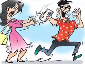 मोबाइल छीनकर भागा स्नैचर, बाइक से गिरा तो लोगों ने पीट-पीटकर मार डाला, भाई ने कहा- बुरी संगत में फंसने से करने लगा था नशा