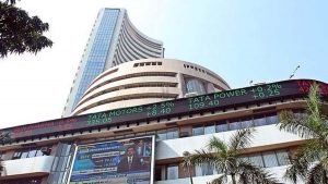 Sensex की शीर्ष 10 में से 9 कंपनियों का बाजार पूंजीकरण 1.85 लाख करोड़ रुपये बढ़ा, Reliance को हुआ फायदा