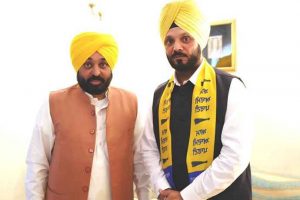 Aap Joins : फिरोजपुर में BJP को बड़ा झटकाः पूर्व विधायक सुखपाल सिंह नन्नू AAP में शामिल