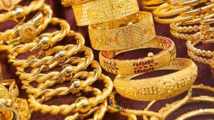 Gold-Silver Rates: खरीदने जा रहें है गहनें, तो पहले जान लें क्या है मार्किट में सोना और चांदी के भाव