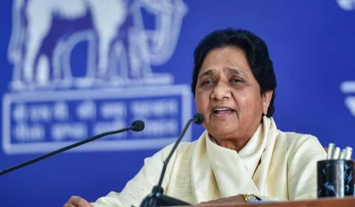 जालंधर पश्चिम उपचुनाव से पहले BSP सुप्रीमो Mayawati ने बुलाई आपात बैठक - Dainik Savera Times | Hindi News Portal