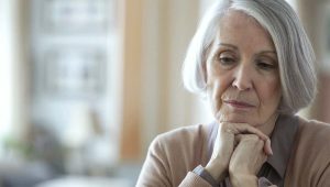 Stroke Risk: लंबे समय तक अकेले रहने वाले बुजुर्गों में स्ट्रोक का खतरा अधिक, शोध में हुआ खुलासा
