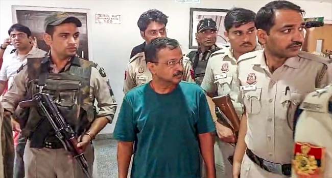 केजरीवाल की जिंदगी के साथ खिलवाड़ कर रहा जेल प्रशासन : आप