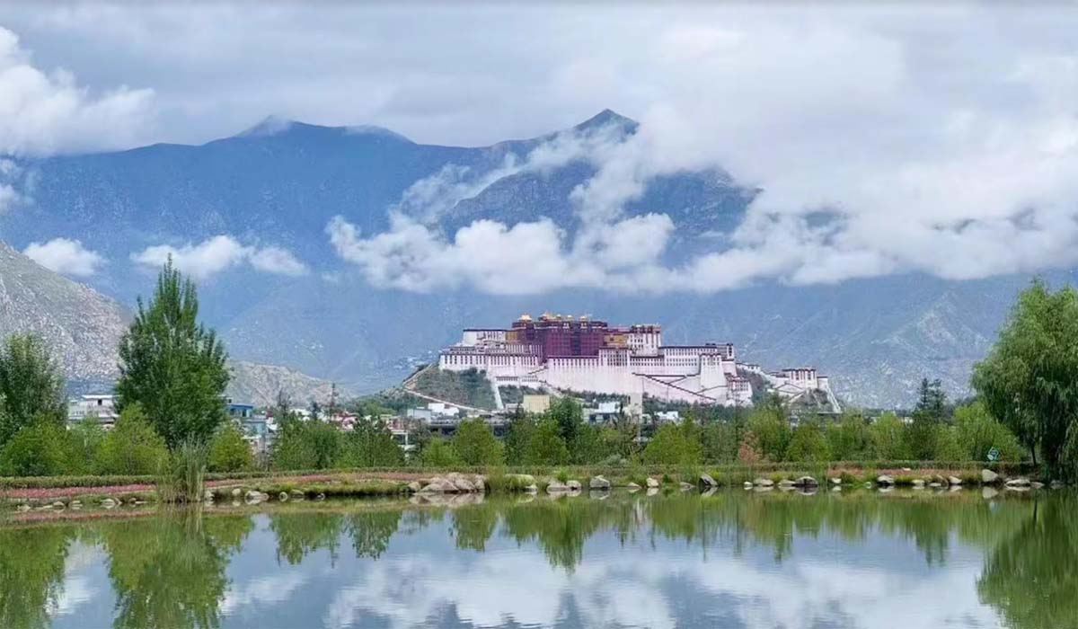 युवाओं को व्यवसाय के लिए आकर्षित करता तिब्बत का विकास