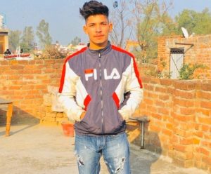 500 रुपये को लेकर दो गुटों में जमकर चले ईंट पत्थर, युवक की मौत