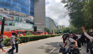गुरुग्राम और नोएडा में Ambience Mall को बम से उड़ाने की धमकी से मचा हड़कंप, पुलिस और बम निरोधक दस्ते मौके पर पहुंचे
