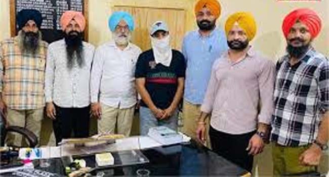 STF ने ड्रग इंस्पेक्टर शीशन मित्तल के 24 बैंक खातों को किया फ्रीज, विदेशी मुद्रा बरामद