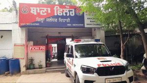 जालंधर ग्रामीण पुलिस ने नशा तस्करों पर की कार्रवाई, नशीले पदार्थों के साथ एक महिला और 4 तस्कर गिरफ्तार