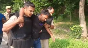 बहराइच मुठभेड़ के बाद, आरोपी कराहते हुए बोला – “अब कभी गलती नहीं करेंगे, वह कभी गलत काम नहीं करेगा