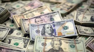 Rupee vs  Dollar शुरुआती कारोबार में रुपया 84.07 प्रति डॉलर पर रहा स्थिर