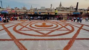 Ayodhya: अयोध्या में जलेंगे सवा लाख गो दीप, गिनीज़ वर्ल्ड रिकॉर्ड्स की टीम करेगी दीपों की गिनती