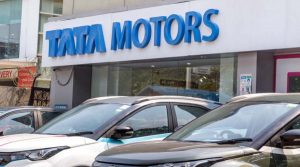 Tata Motors Group की वैश्विक थोक बिक्री दूसरी तिमाही में 11% घटकर हुई 3,04,189 इकाई 