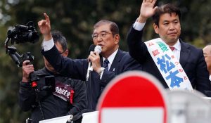 Japan के सत्तारूढ़ गठबंधन ने निचले सदन में बहुमत गंवाया, राजनीतिक अनिश्चितता की स्थिति