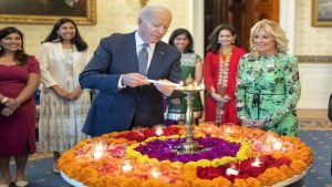 अमेरिका के राष्ट्रपति Joe Biden ने ‘व्हाइट हाउस’ में मनाई दीपावली, बोले- मुझे इस पर गर्व है