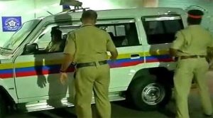 महाराष्ट्र पुलिस-सेना के संयुक्त अभियान में 9 कश्मीरी गिरफ्तार, हथियार बरामद