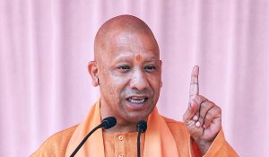 Yogi सरकार उत्तर प्रदेश के सभी 75 जिलों में पहुंचाएगी गंगाजल