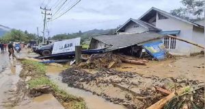 Indonesia : उत्तरी सुमात्रा में भूस्खलन और बाढ़ ने मचाई तबाही, 13 लोगों की हुई मौत, 18 घायल