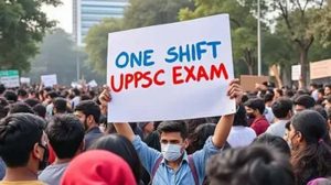 BIG BREAKING : यूपी में PCS परीक्षा स्थगित, UPPSC ने मानी छात्रों की मांग; अब एक शिफ्ट में ही होगा पेपर