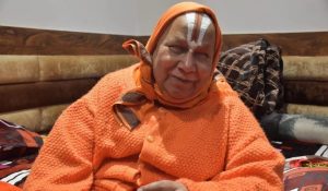 रामभद्राचार्य महाराज ने मोहन भागवत के बयानों पर जताई नाराजगी, कह दी ये बड़ी बात, देखें Video