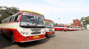 UP Roadways: अब 400 किमी प्रतिदिन चलानी होगी बस; नहीं तो नौकरी से धोना पड़ेगा हाथ