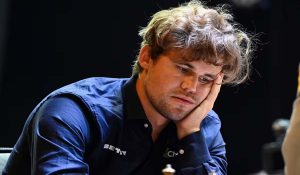 ड्रेस कोड का उल्लंघन करने पर Magnus Carlsen विश्व रैपिड और ब्लिट्ज शतरंज से हुए बाहर