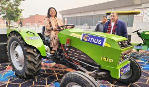Made in India e-rickshaw और e-tractor ने बटोरी सुर्खियां, भारतीय ईवी उद्योग को वैश्विक स्तर पर ले जाने की पहल