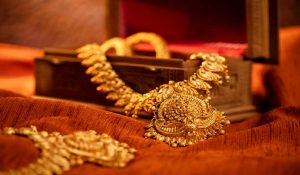 Gold Price Today: सोना 2,191 तो चांदी 7,660 रुपए महंगी, इतनी हुई कीमत, जानें