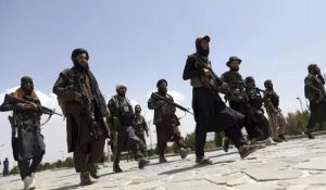Afghanistan-Pakistan War : डूरंड लाइन क्रॉस कर पाकिस्तान में घुसे तालिबान के लड़ाके… चौकियों पर ताबड़तोड़ गोलाबारी
