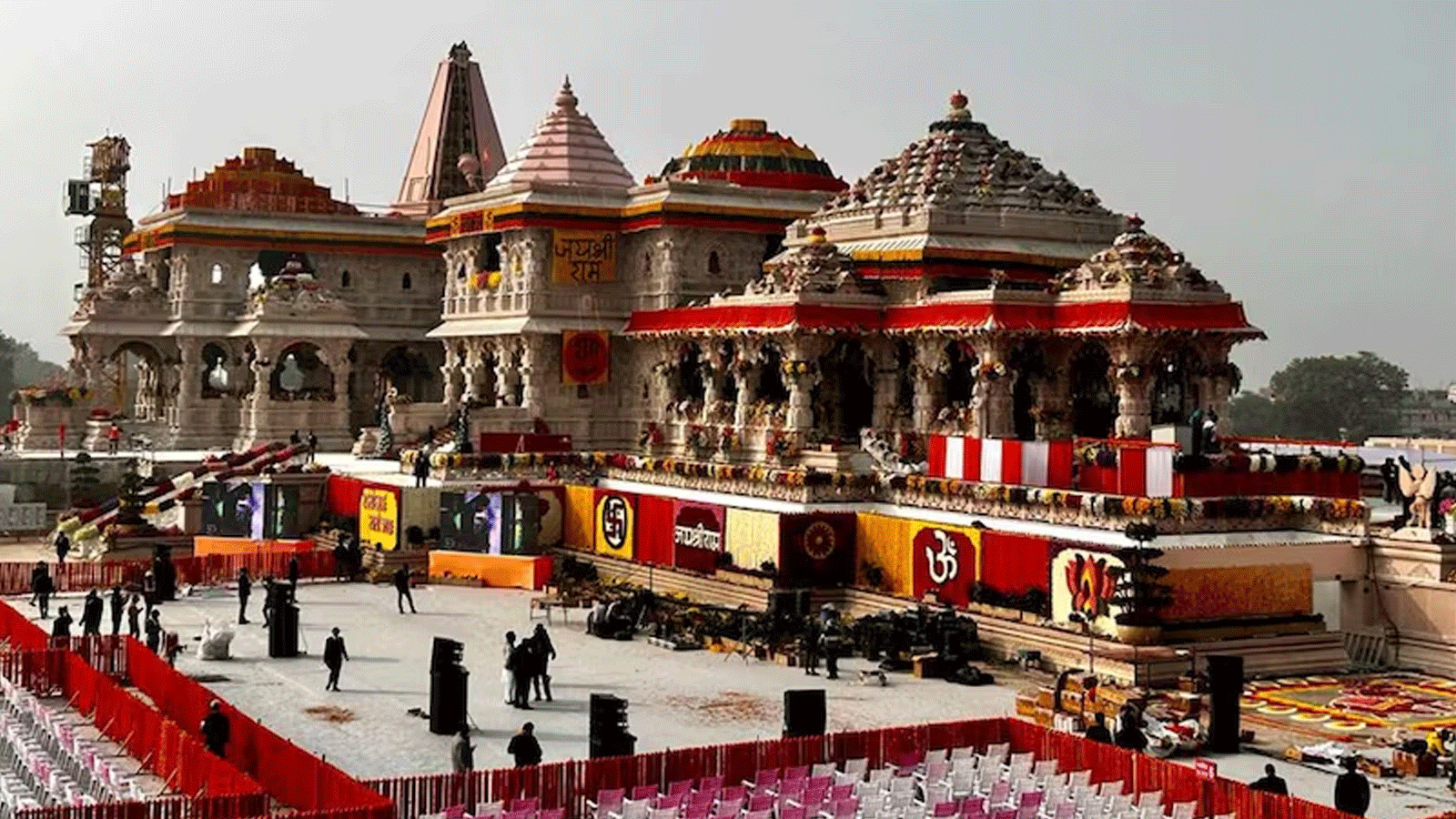 अयोध्या में नववर्ष से पहले लगभग सभी होटल बुक, मंदिर ट्रस्ट ने दर्शन का समय बढ़ाया 