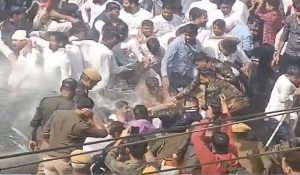 Youth Congress Protest : एक्शन में आई जयपुर पुलिस, प्रदर्शन कर रहे यूथ कांग्रेस कार्यकर्ताओं पर किया लाठीचार्ज