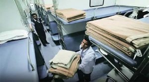 रेलवे की नई पहल : हर 15 दिनों में धोए जाएंगे कंबल, सफाई में सुधार के लिए गुवाहाटी में काम शुरू