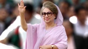 बांग्लादेश की पूर्व प्रधानमंत्री Khaleda Zia इलाज कराने के लिए लंदन हुई रवाना 