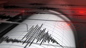 Earthquake In Uttarakhand: भूकंप के दो झटकों से दहली उत्तरकाशी की धरती, घरों से बाहर निकले लोग